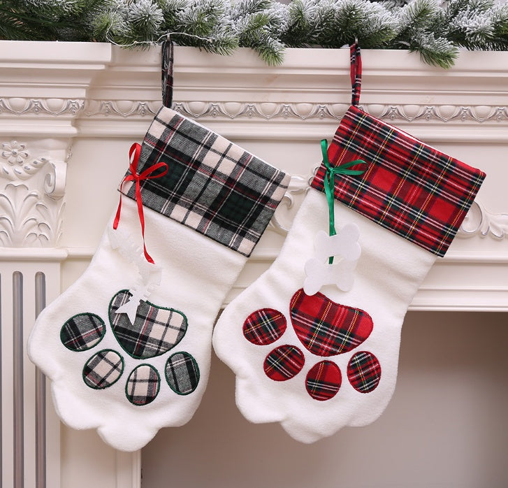 HKM-781395 Festive Dog Paw Print Christmas Stocking - 20 x 46 CM
