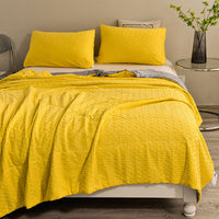 HKM-781779 Cooling Summer Quilt Made of Soft Silk-Blend Polyester, Available in Multiple Sizes