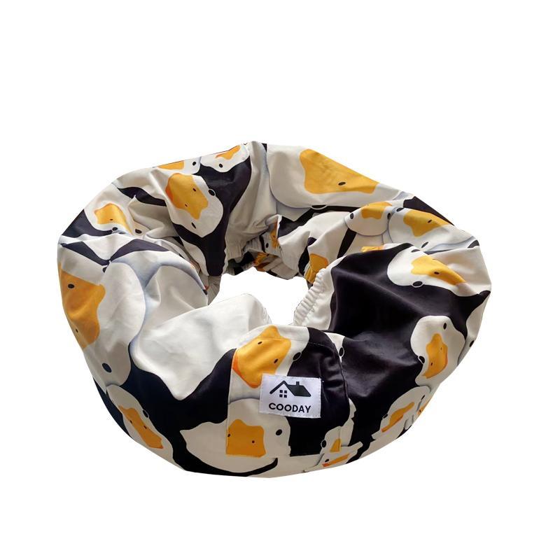 HKM-783955 Hands-Free Pet Sling Carrier for Small to Medium Dogs, Cats, and More - Reversible Design with Cozy Velvet and Breathable Fiber, Includes Pocket for Essentials