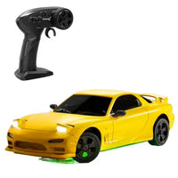 HKM-786643 1/18 Scale 4x4 Remote Control Drift Car with LED Lights and High-Speed Drift Wheels