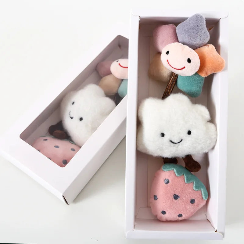 KTX-787219 Plush Cartoon Cat Stick with Bell - Interactive Strawberry Flower Toy for Pets