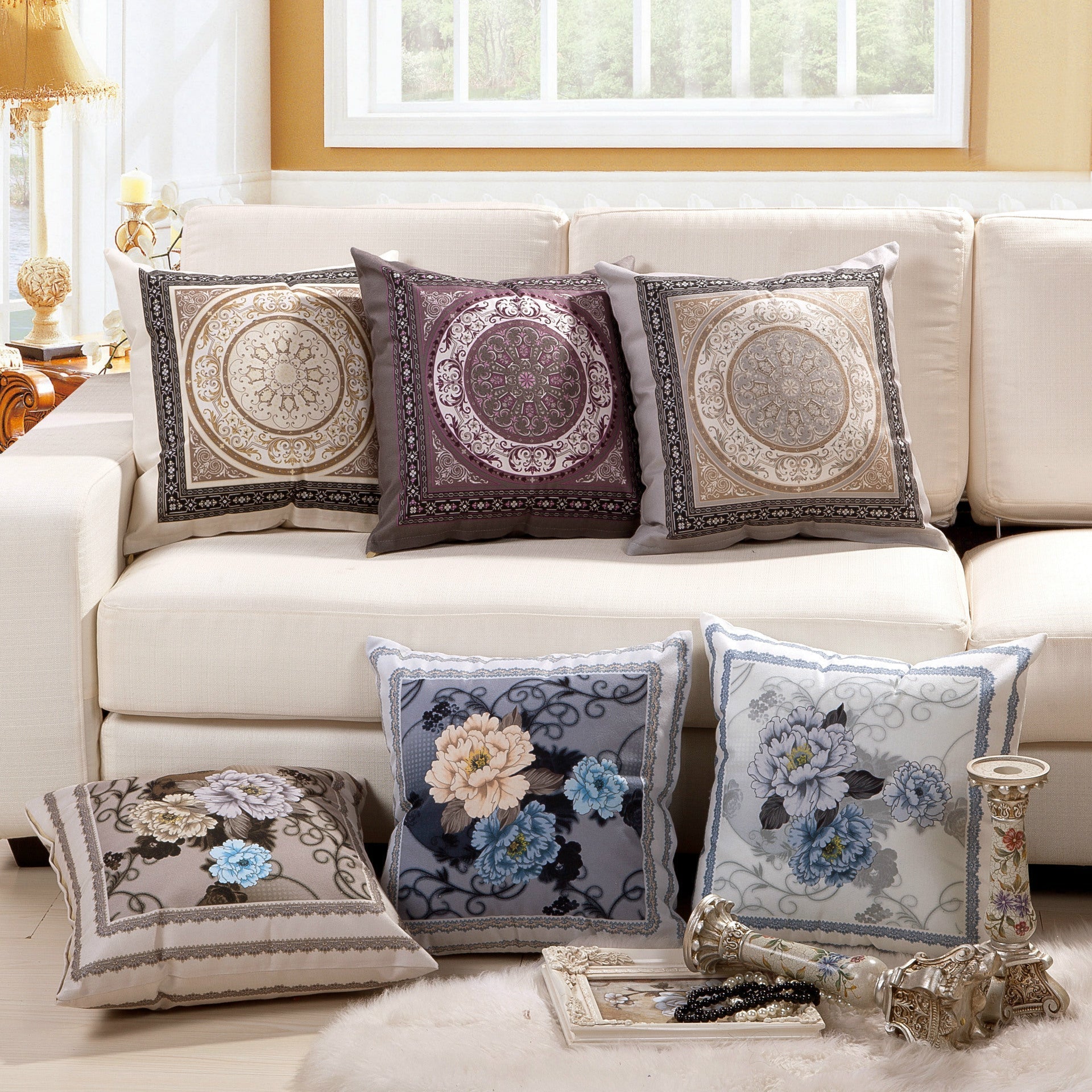 HKM-787667 European Classical Plant Velvet Cushion with PP Cotton Filling - 45x45cm
