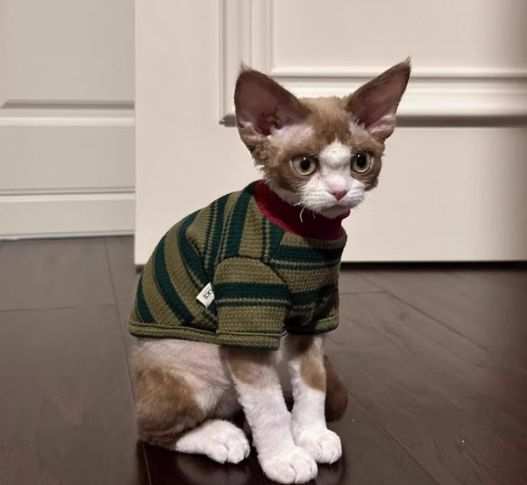 HKM-789011 Cute Green Striped Two-Legged Vest for Pets - Durable and Breathable, Perfect for Autumn Casual Wear