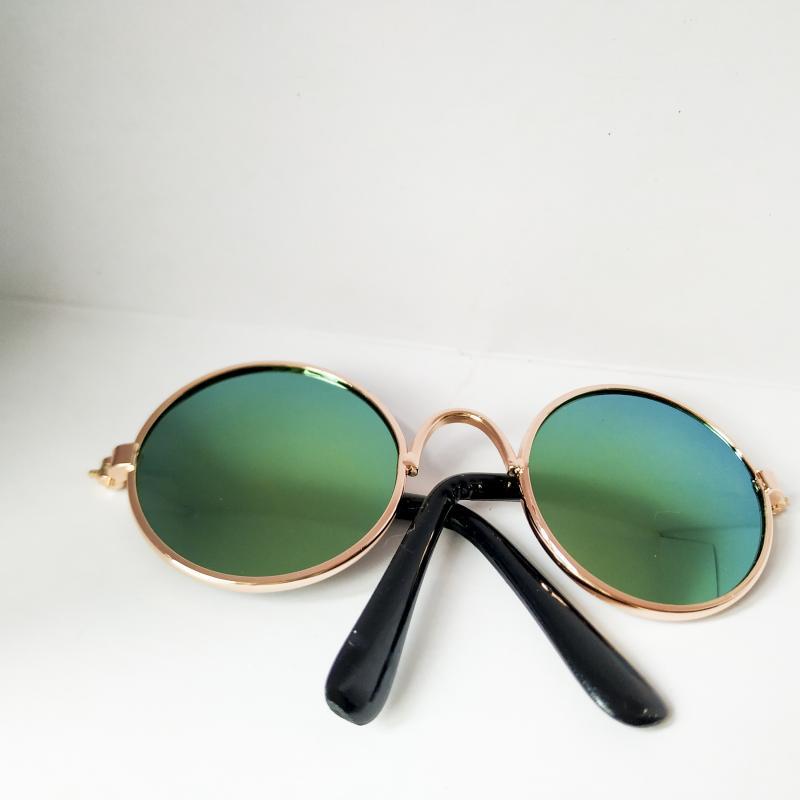 HKM-789203 Stylish Cat Sunglasses with Multi-Color Options for Pets