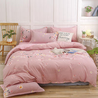 HKM-789523 Cotton Four-Piece Quilt Cover Set with Pillowcases and Bed Sheet, Modern Minimalist Design