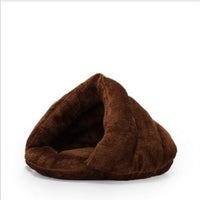 HKM-793683 Arctic Velvet Triangle Nest Dog Nest Semi Closed Warm Pet Nest Bed In Winter