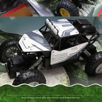 HKM-794707 Alloy 4WD Remote Control Climbing Crawler Car for Kids - 2.4G High-Speed Simulation Vehicle