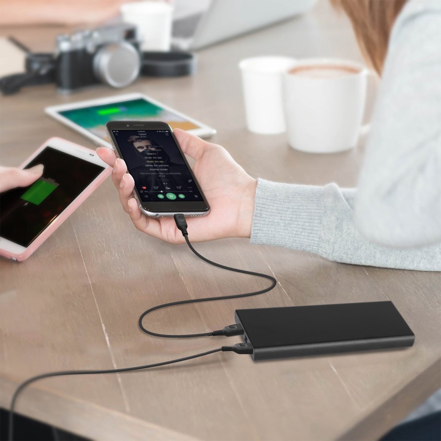 HKM-795667 20000mAh Portable Power Bank with Dual USB Output, Type C and Micro USB Inputs, Compact Design for Travel