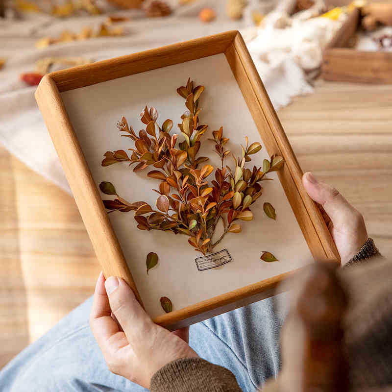 HKM-797523 Solid Wood Black Walnut Dried Flower Photo Frame - Modern Rectangular Design
