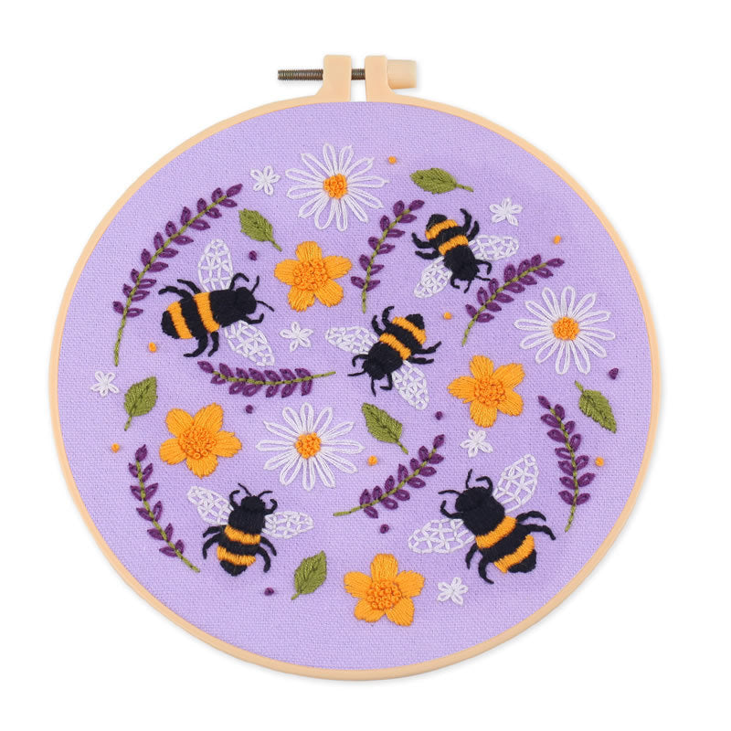 HKM-797587 Bee Embroidered DIY Cross Stitch Kit - Cotton Material, 30x30 Canvas with 20cm Bamboo Stretch