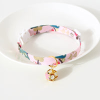 HKM-798291 Adjustable Pet Flower Hollow Bell Collar