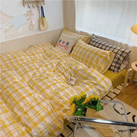 HKM-799059 Checkered Polyester Fiber Bedding Set, Includes Duvet Cover and Sheet, Four-Piece Collection