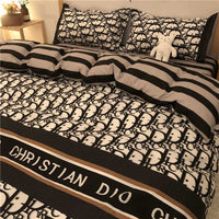 HKM-799059 Checkered Polyester Fiber Bedding Set, Includes Duvet Cover and Sheet, Four-Piece Collection