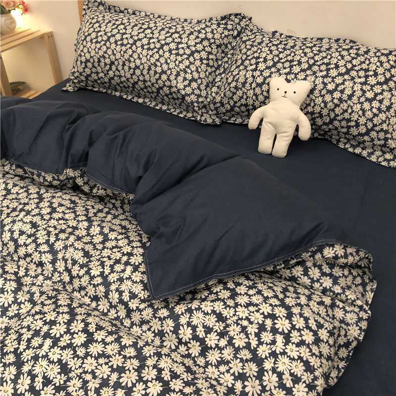 HKM-799059 Checkered Polyester Fiber Bedding Set, Includes Duvet Cover and Sheet, Four-Piece Collection