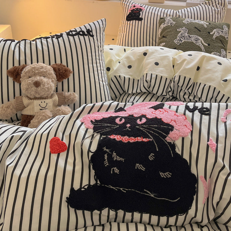 HKM-799891 Cotton Embroidered Four-Piece Bedding Set with Fitted Sheet and Pillowcases in Various Sizes