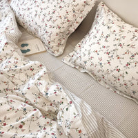 HKM-801363 Floral Cotton Bed Sheet Set - 4-Piece Bedding for 1.5m Bed with Quilted Sheets and Pillowcases