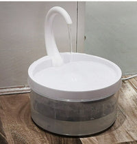 HKM-802067 Swan Neck Automatic Pet Drinking Fountain with 2L Capacity and Advanced Filtration System