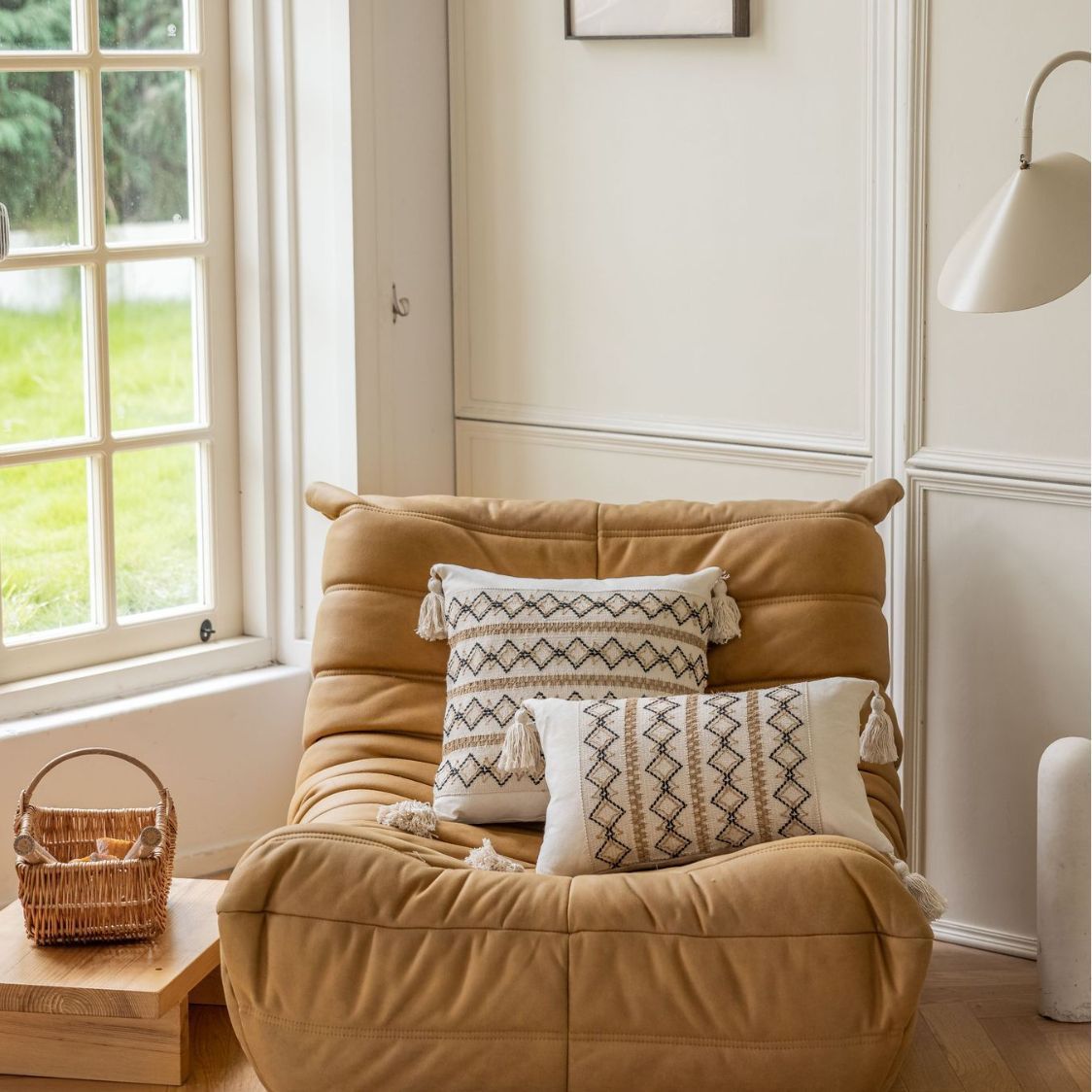 HKM-806867 Jacquard Cushion Cover with Tassels - 45x45cm & 30x50cm Sizes Available