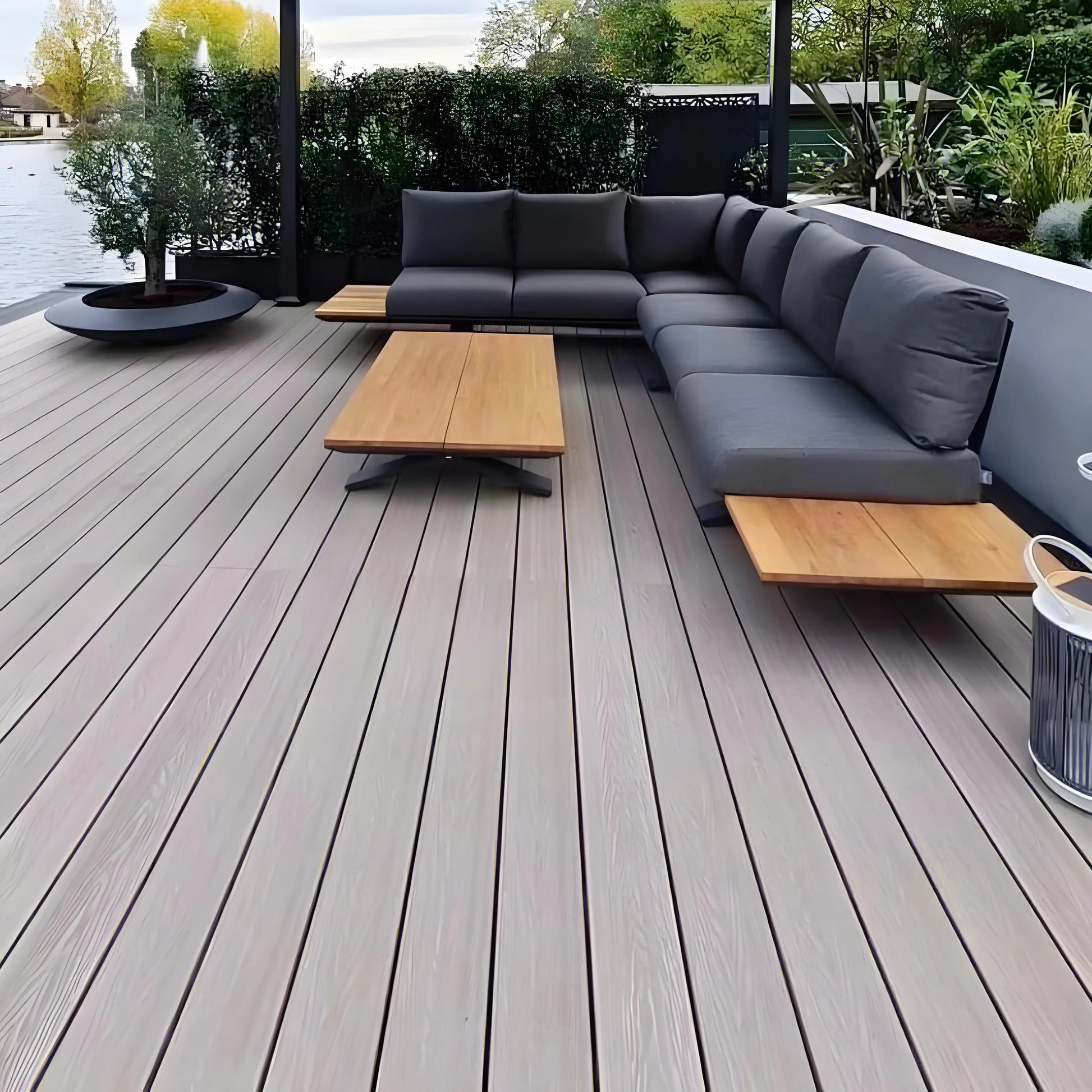 KTX-808147 Durable Composite Wood Plastic Decking for Garden and Courtyard Flooring in Various Colours