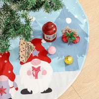 HKM-811219 Faceless Old Man Blue Printed Christmas Tree Skirt, 120CM Diameter, Soft Non-Woven Fabric