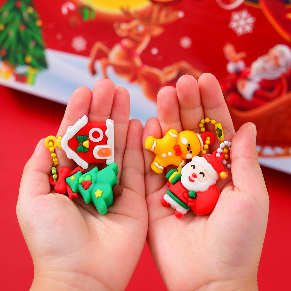 HKM-813203 Dongdongle Christmas Gift Set – Creative Cartoon Toy Blind Box for Kids, Interactive PVC Fun for Ages 7-14