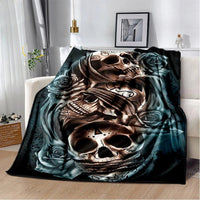 HKM-819155 Horror Skull Pattern Polyester Fiber Blanket for Travel and Home Use - Universal Design for All Seasons