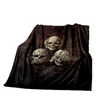 HKM-819155 Horror Skull Pattern Polyester Fiber Blanket for Travel and Home Use - Universal Design for All Seasons