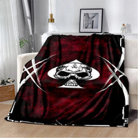 HKM-819155 Horror Skull Pattern Polyester Fiber Blanket for Travel and Home Use - Universal Design for All Seasons