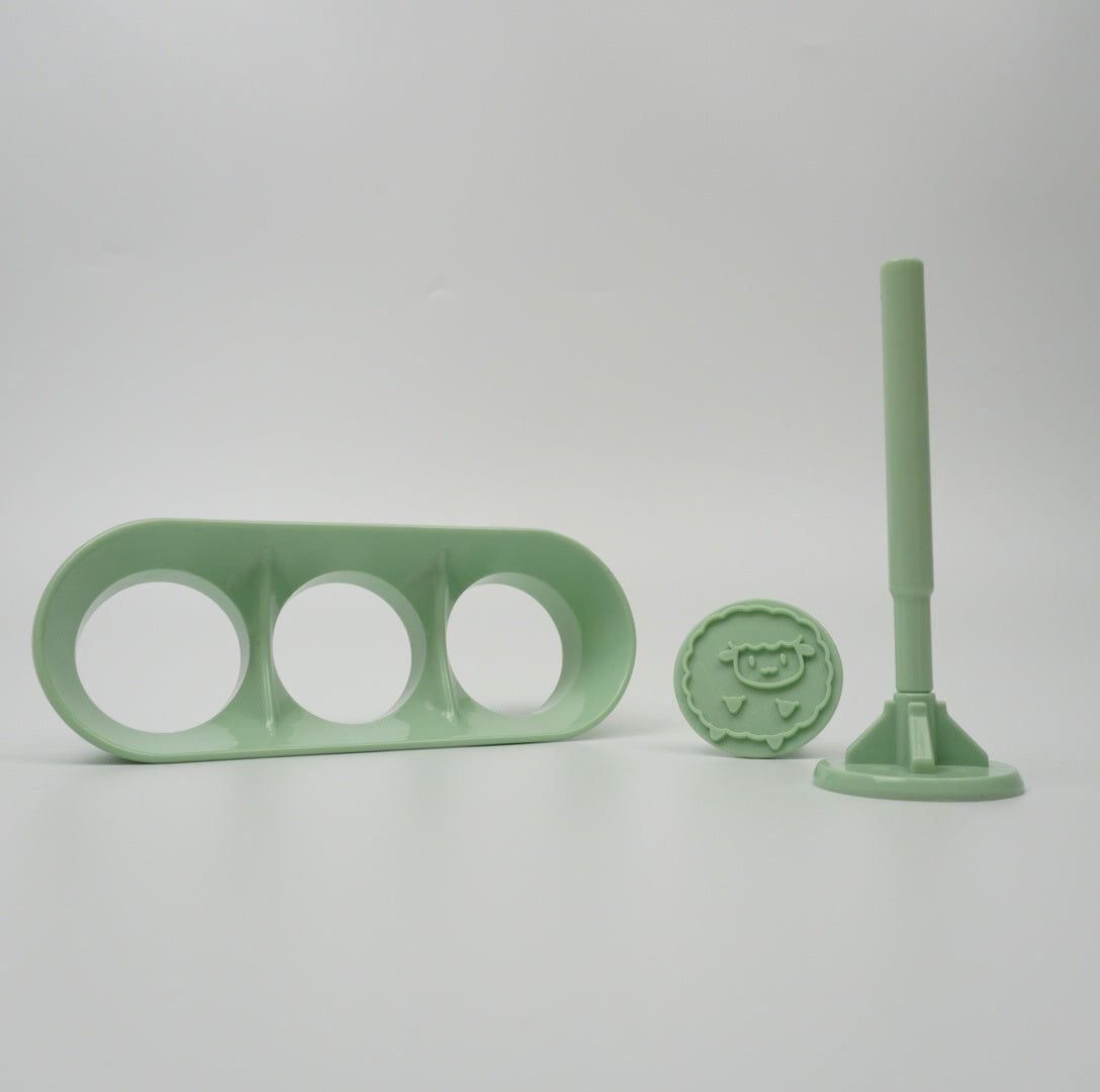 HKM-819923 Three-Dimensional Dog Bone Biscuit Baking Mold in Green