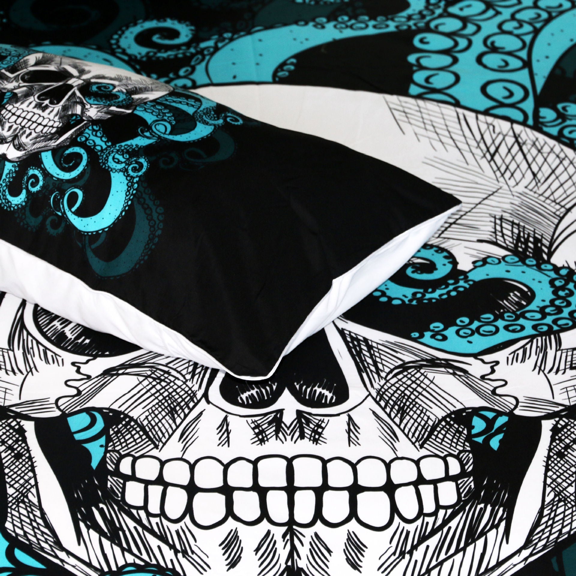 HKM-822611 Octopus Skull 3-Piece Bedding Set - European and American Polyester Quilt Cover