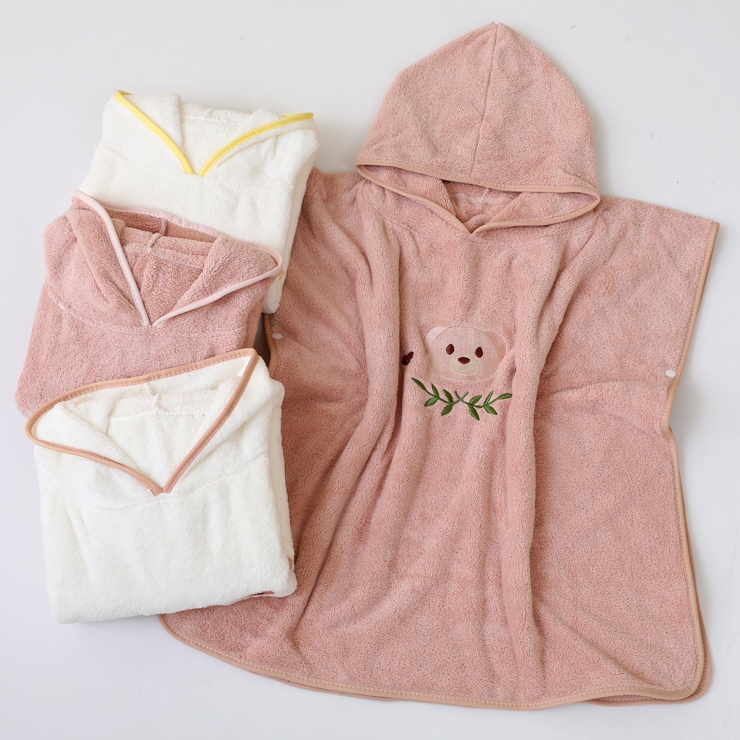 HKM-822867 Children's Coral Fleece Hooded Bath Cloaks - Bear, Rabbit, Duck, and Koala Designs