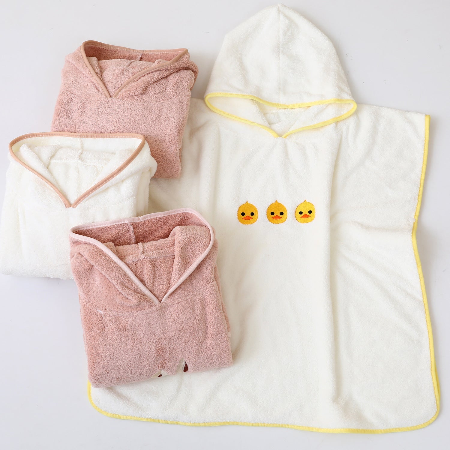 HKM-822867 Children's Coral Fleece Hooded Bath Cloaks - Bear, Rabbit, Duck, and Koala Designs