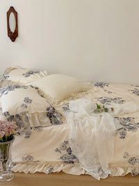 HKM-823443 Cotton Four-Piece Girl's Bedding Set with Heart and Lotus Leaf Lace Design