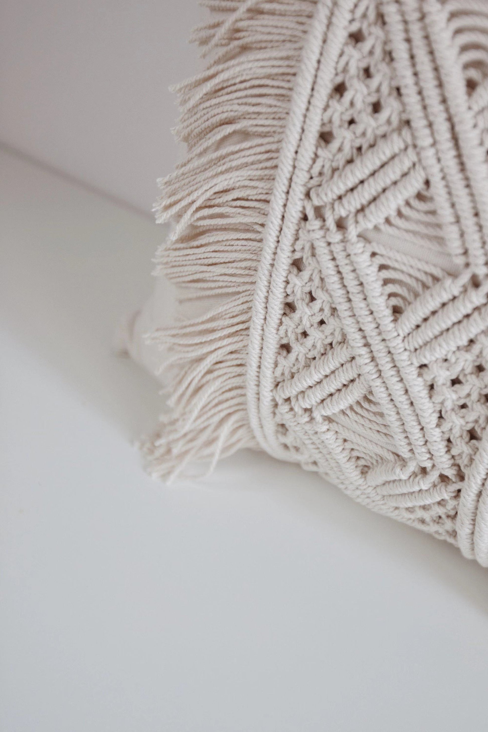 HKM-827027 Nordic Cotton Woven Tassel Pillowcase - 45x45cm Living Room Decor