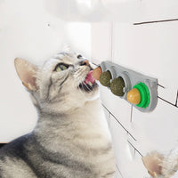 HKM-827667 Licking Le Spinning Catnip Ball