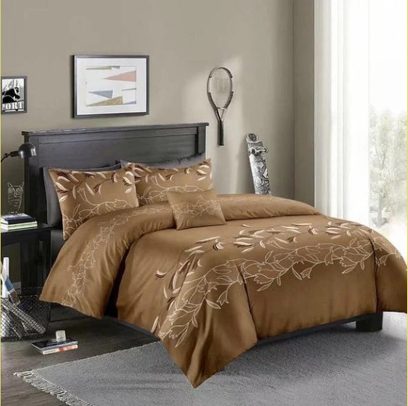 KTX-831315 Three-Piece Rustic Black Floral Bedding Set in Soft Polyester