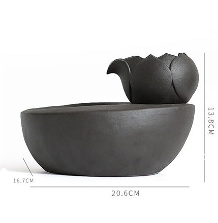 HKM-832531 Cat Water Fountain with Exquisite Carving and Smooth Design for Drinking and Feeding