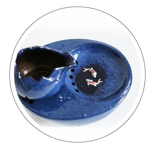 HKM-832531 Cat Water Fountain with Exquisite Carving and Smooth Design for Drinking and Feeding