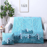 HKM-833811 Multifunctional Cartoon Plush Pillow Blanket - Soft Polyester Travel Quilt 40x40cm to 100x150cm