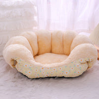 HKM-834451 Thermal Pet Sofa Bed for Cats and Small Dogs - Cozy Winter Sleeping Space in Floral Designs
