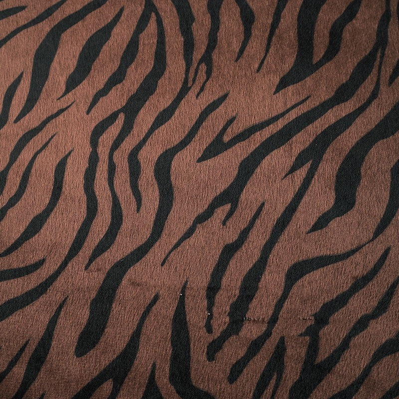 HKM-834643 Soft Animal Print Flannelette Fabric - 100% Polyester Decorative Cloth for All Seasons
