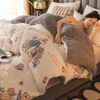HKM-836115 Cozy Warm Lamb Wool Winter Blanket for One Person - Thick Polyester Fill Quilt