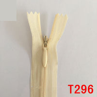 HKM-836947 Nylon Coil Invisible Zipper - 60cm Length, Pack of 10 in White, Red, and Blue