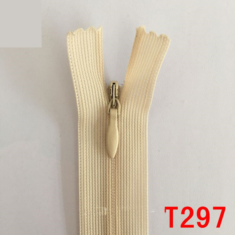 HKM-836947 Nylon Coil Invisible Zipper - 60cm Length, Pack of 10 in White, Red, and Blue
