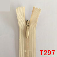 HKM-836947 Nylon Coil Invisible Zipper - 60cm Length, Pack of 10 in White, Red, and Blue