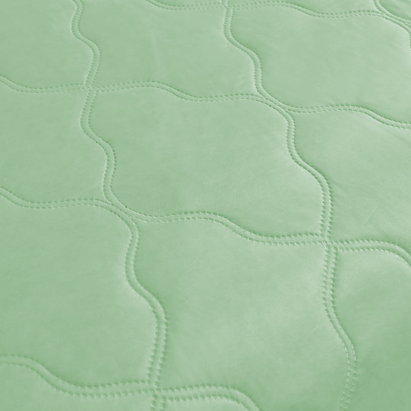 HKM-839251 Innovative Soundwave Design Ultra Soft Reversible Comforter, Lightweight All-Season Quilt for Hot Sleepers, Machine Washable Bedding