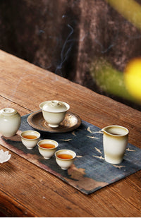 HKM-843283 Cotton Linen Tea Table Cloth - 50x30cm, Color Variation Due to Lighting