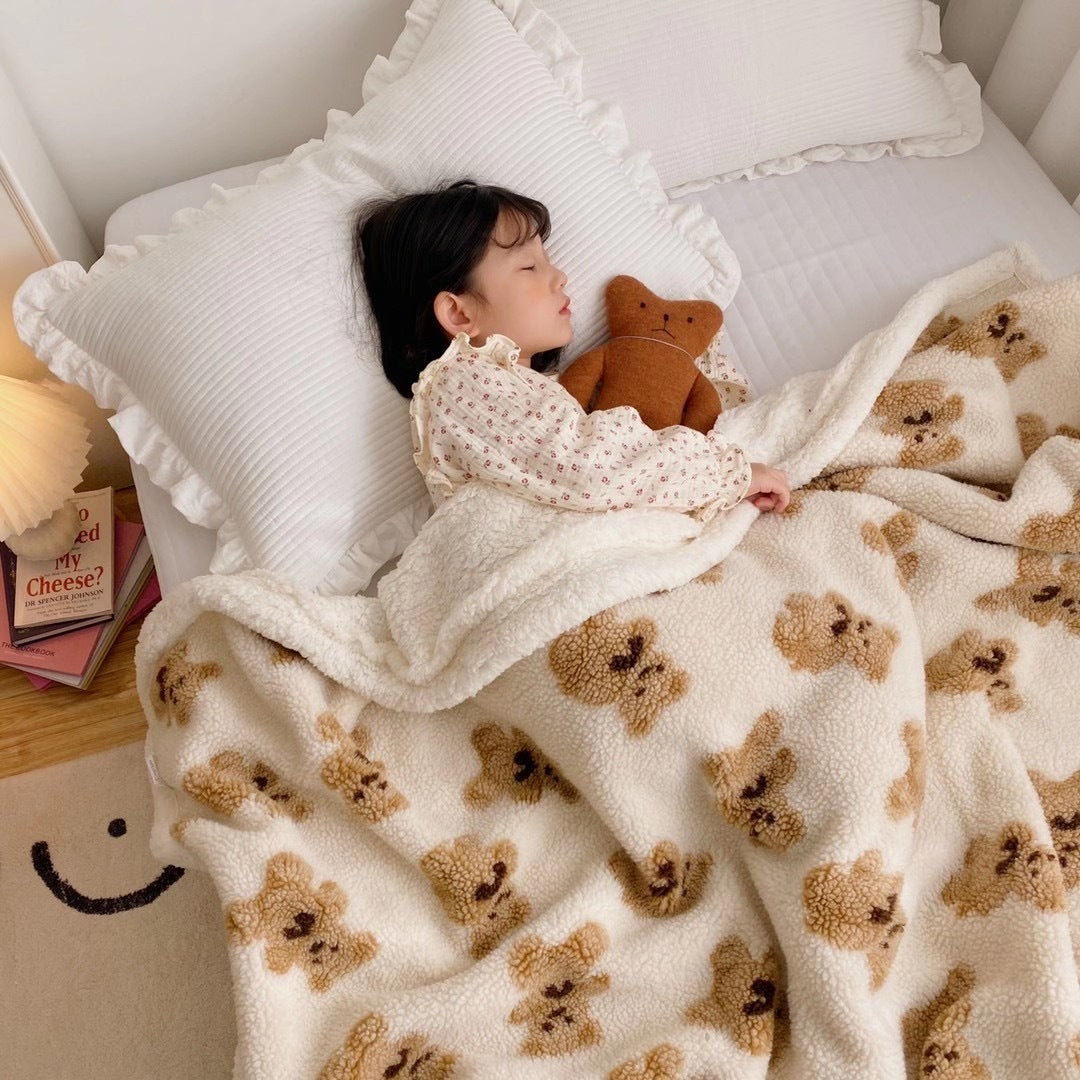 HKM-844179 Cozy Double-Sided Cartoon Coral Fleece Blanket for Kids - Soft & Adorable Designs