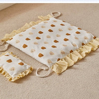 HKM-846163 Seasonal Wooden Dog Bed with Variety of Fun Bedding Designs