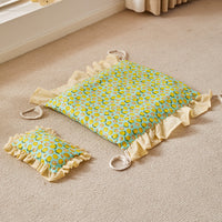 HKM-846163 Seasonal Wooden Dog Bed with Variety of Fun Bedding Designs